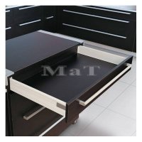 Vsuvn Box 550 bez relingu - s tlumenm